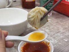 -曼曼汤包(建国西路店)