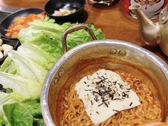-肉甲韩国木炭烤肉(新壹街1店)