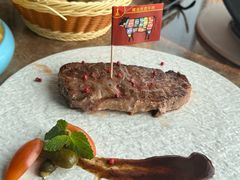 -魅力边城旋转餐厅