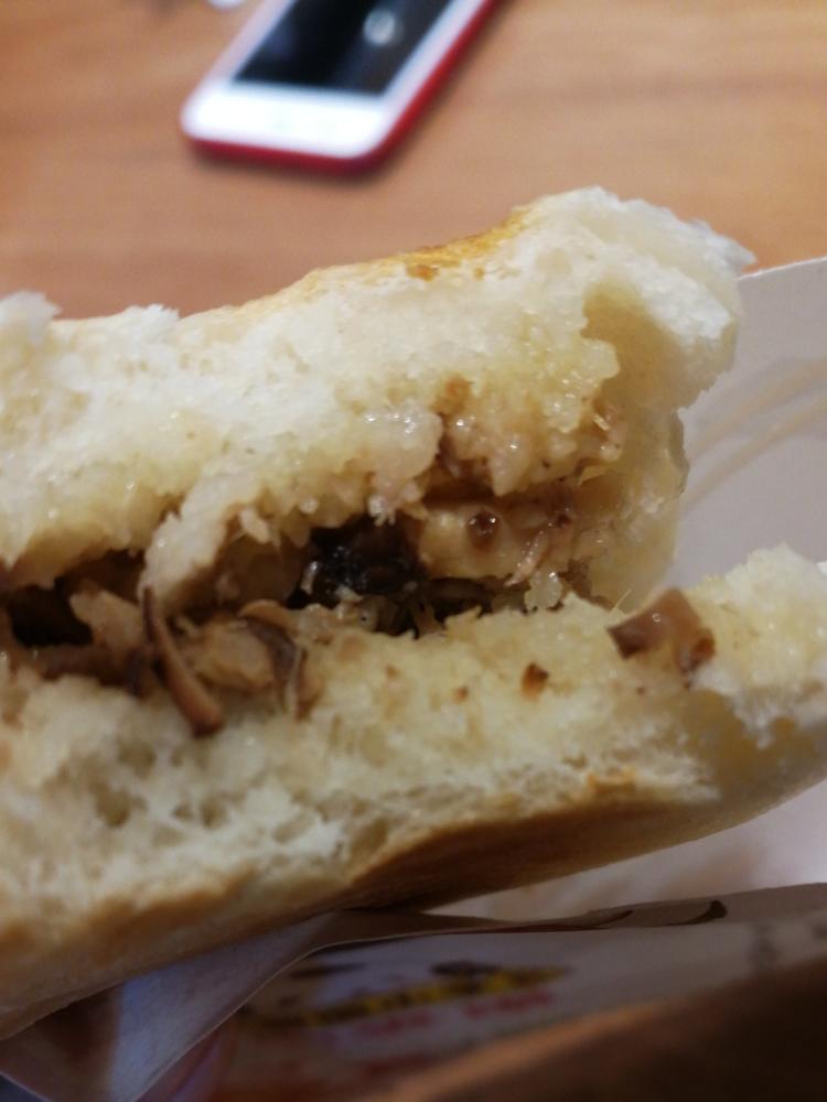 胖墩肉饼-"肉饼的肉不像图片那么多,粉汤也一般,服务.