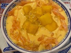 -广信牛奶甜品世家(台东店)