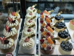 -黑草莓(重庆路店)
