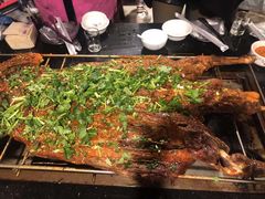 -山地居烤全羊·柴火鸡(大坪-半山公馆店)
