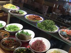 -闯关东东北农家菜(崂山石老人店)