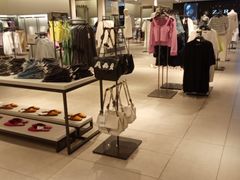 -ZARA(凯德乐峰广场店)