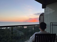 -三亚湾海居铂尔曼度假酒店