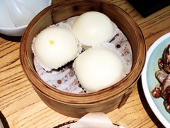 蛋黄流沙包-潮粥荟·潮汕砂锅粥(朝阳大悦城店)