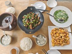 -怡得饭庄·30年老店·宋大妈昆明菜
