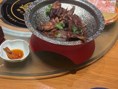 -娜仁图雅蒙古美食村(33小镇店)