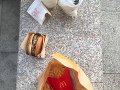 -麦当劳(新王府井店)