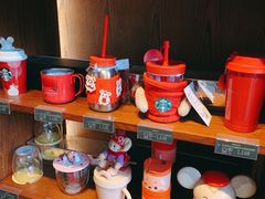 零售区-星巴克(上海汇锦里店)