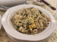 黑松露蛋炒饭-新加坡宏仁堂御膳厅