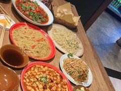 -先启半步颠小酒馆(常熟万达广场店)