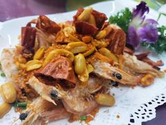 -美味海鲜大排档(明发美食地标店)