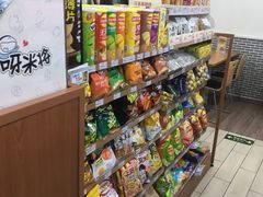-全家便利店(莲花池东路店)