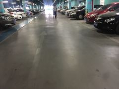 -欧尚超市苏州店停车场(金鸡湖路店)