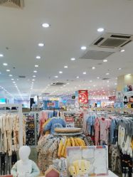 -爱婴室(上海浦建路店)