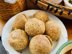 -包整·丝娃娃(一览甲秀楼风景店)