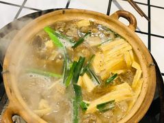 小锅牛肉-小板凳(四公里店)