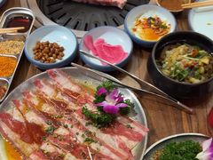 -明洞阿姨·韩式酱蟹烤肉·创意料理(三元桥店)