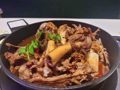 -沪小胖小龙虾(淮海中路旗舰店)