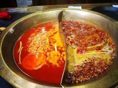 -沸炉重庆老火锅(军事博物馆店)