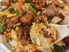 -汗腾格里·风味餐厅(新疆驻京办店)