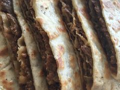 -溢心园香河肉饼总店