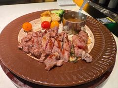 -半秋山西餐厅(襄阳万达店)