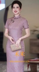 -禾米旗袍妈妈装礼服定制(嘉业国贸店)