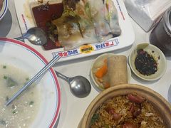 -赵财财·肠粉·煲仔饭(华润万象城店)