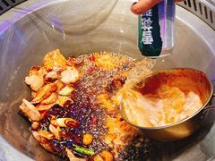 -山里屯铁锅炖·东北菜(康桥店)