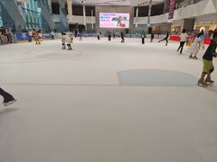 -冰纷万象滑冰场(南山万象天地店)