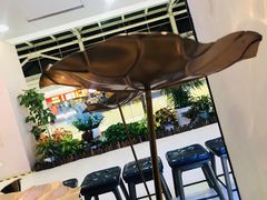 -尚尚仙·酸汤猪手·猪肚鸡火锅(华联万柳购物中心店)