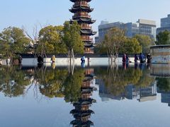 -龙华寺