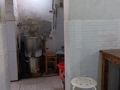 -胖子馄饨坊