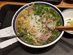 -云阿蛮云南生烫牛肉米线(奉贤路店)