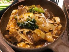 番茄红酒牛肉意大利宽扁面-鹿萤季·营地小馆(皇后公园店)