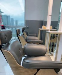 -Coo Hair salon