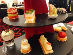 -Salon de The de Joel Robuchon(外滩18号店)