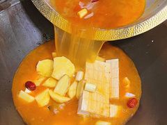 -老刘生态大鱼坊铁锅炖鱼(赛马场店)