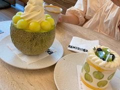 哈密瓜冰淇淋-玲婧胡同·生日蛋糕·餐厅(嘉里城店)