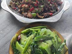 -廖哥泡椒兔(峨眉店)