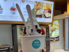 -丁丁&当当牦牛酸奶·酥油面包(官门口店)