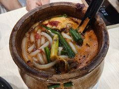 罐罐臭豆腐米线-云平风味园(护国路店)