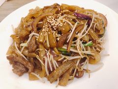 干炒牛河-茶港·点心·啫啫煲(范湖万达广场店)