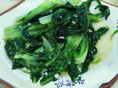 蒜蓉炒油麦菜-标记美食新鲜猪杂(兴南大道店)