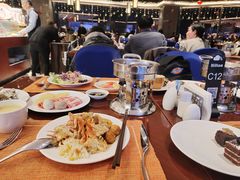 -武汉世茂希尔顿酒店·汇·全日餐厅