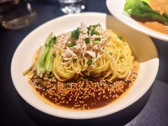 -麻六记(凤凰汇店)