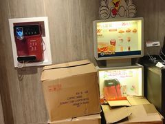 -肯德基(尧佳路店)
